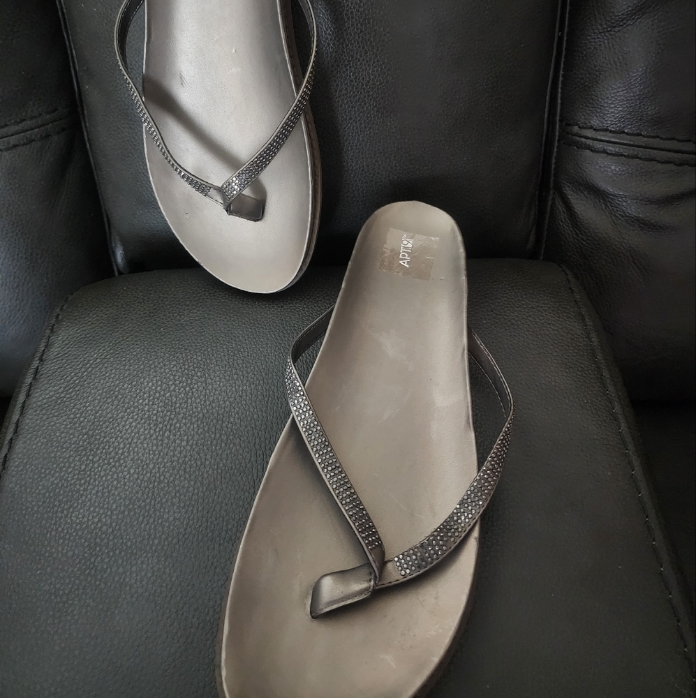Apt. 9 Sandals